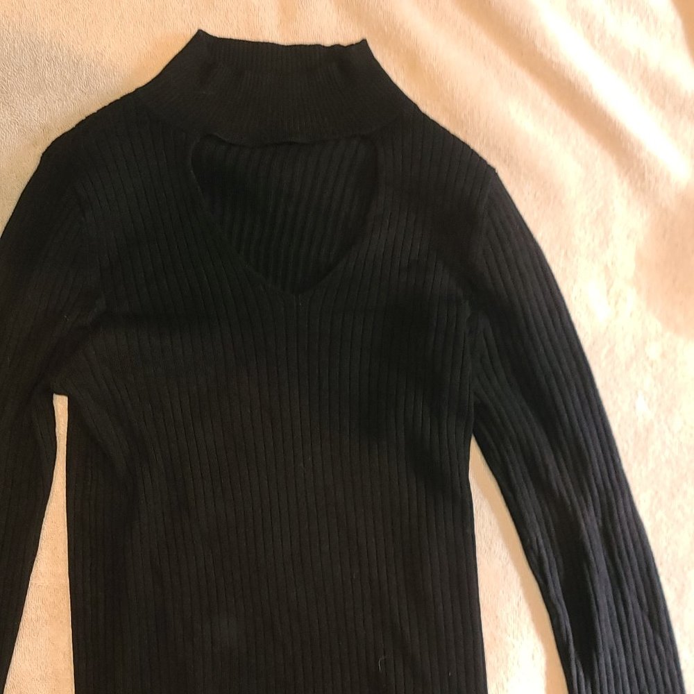 Society 212 Black Long Sleeved Sweater